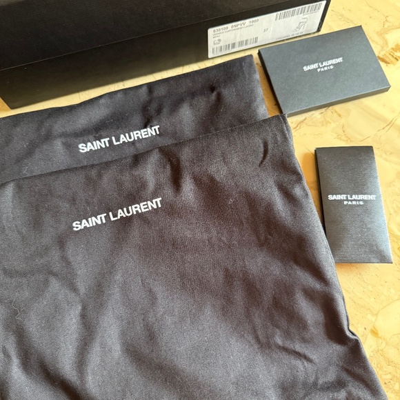 Saint Laurent women’s heels - Picture 6 of 8